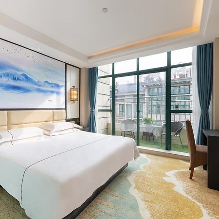Yiwu Luckbear Hotel Eksteriør bilde