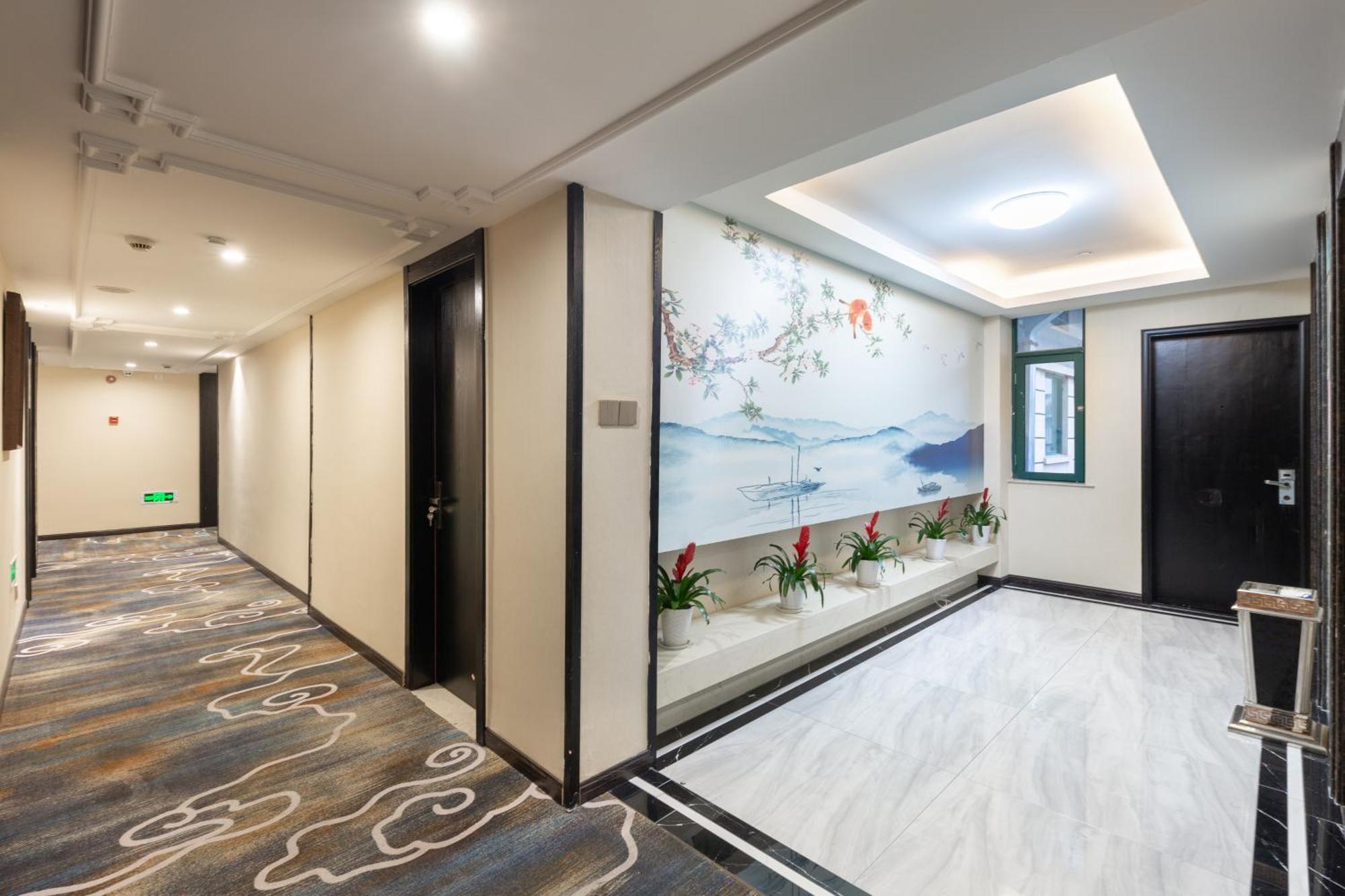 Yiwu Luckbear Hotel Eksteriør bilde