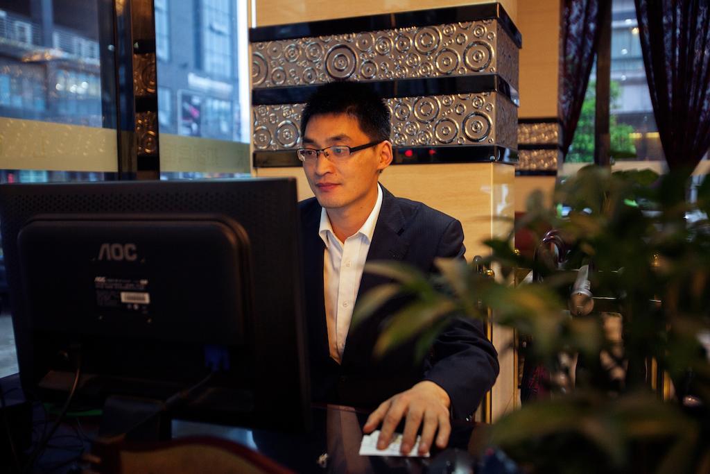 Yiwu Luckbear Hotel Eksteriør bilde